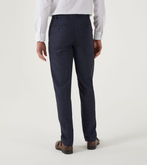 Skopes Basine 3Pce Suit